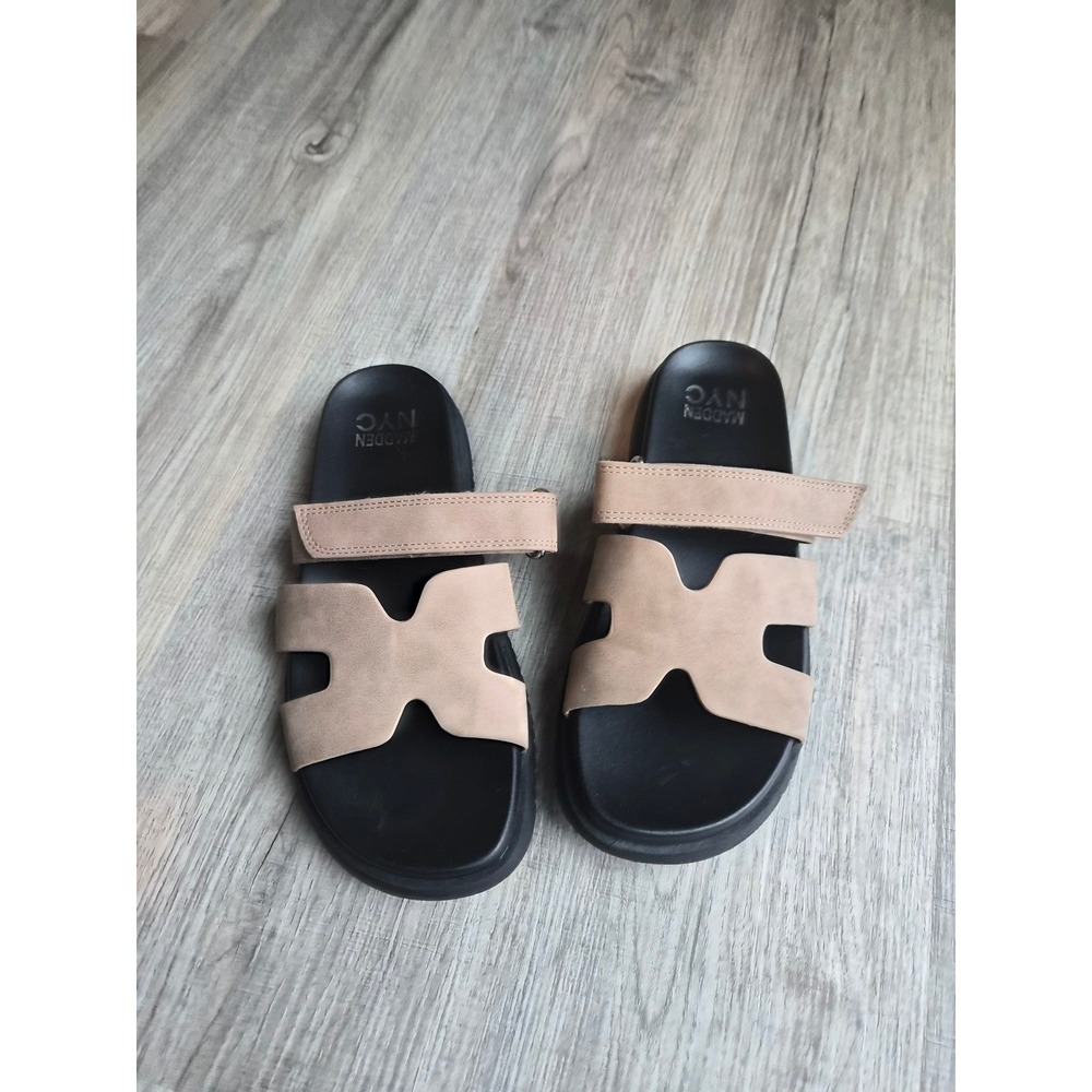Madden NYC Womens Tan Black Two Strap Slide Sandals Size 7 WMMN25AM015
